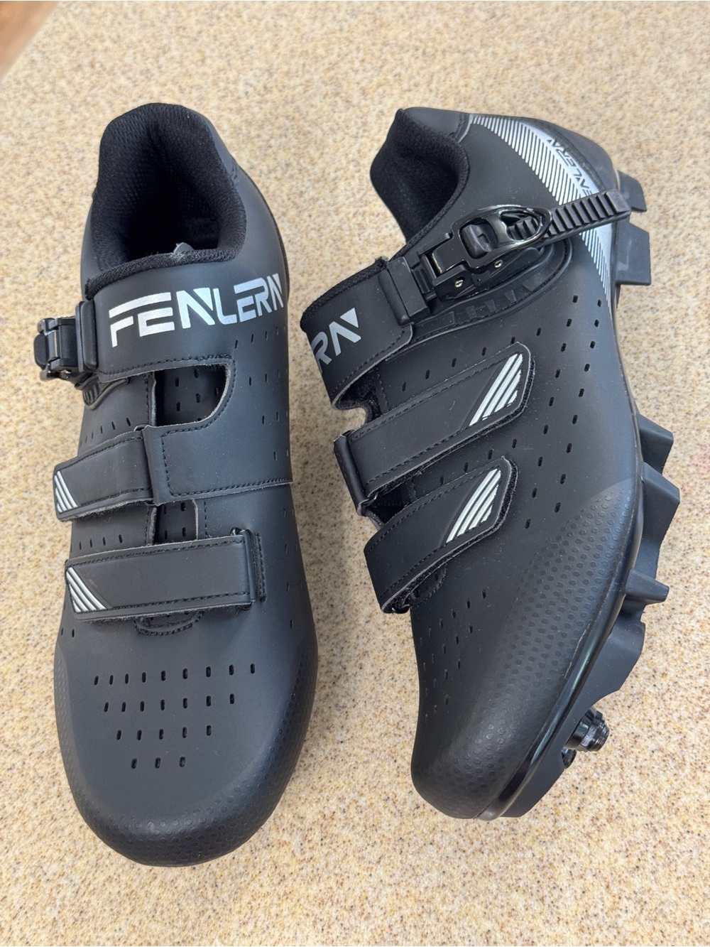 Fenlern Men’s‎ Black Silver Cycling Shoes Sz 11 44 MTB F05900